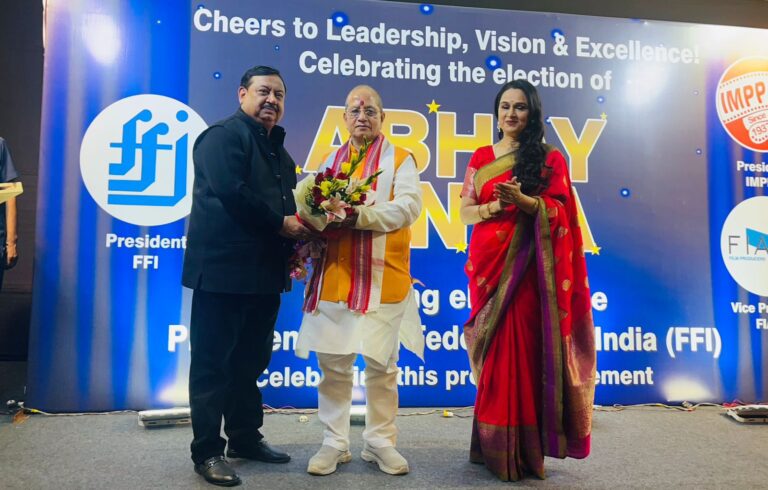 फिल्म फेडरेशन ऑफ इंडिया के अध्यक्ष बनने पर अभय सिन्हा का पटना में भव्य सम्मान